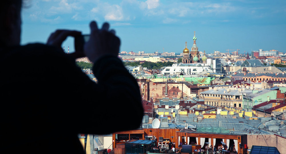 圣彼得堡:中国非法游客2017年损失或40亿卢布