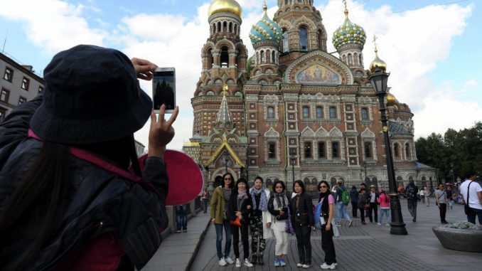 五一期间游客到访莫斯科和圣彼得堡约两万人